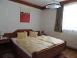 Schlafzimmer_W2_5.JPG